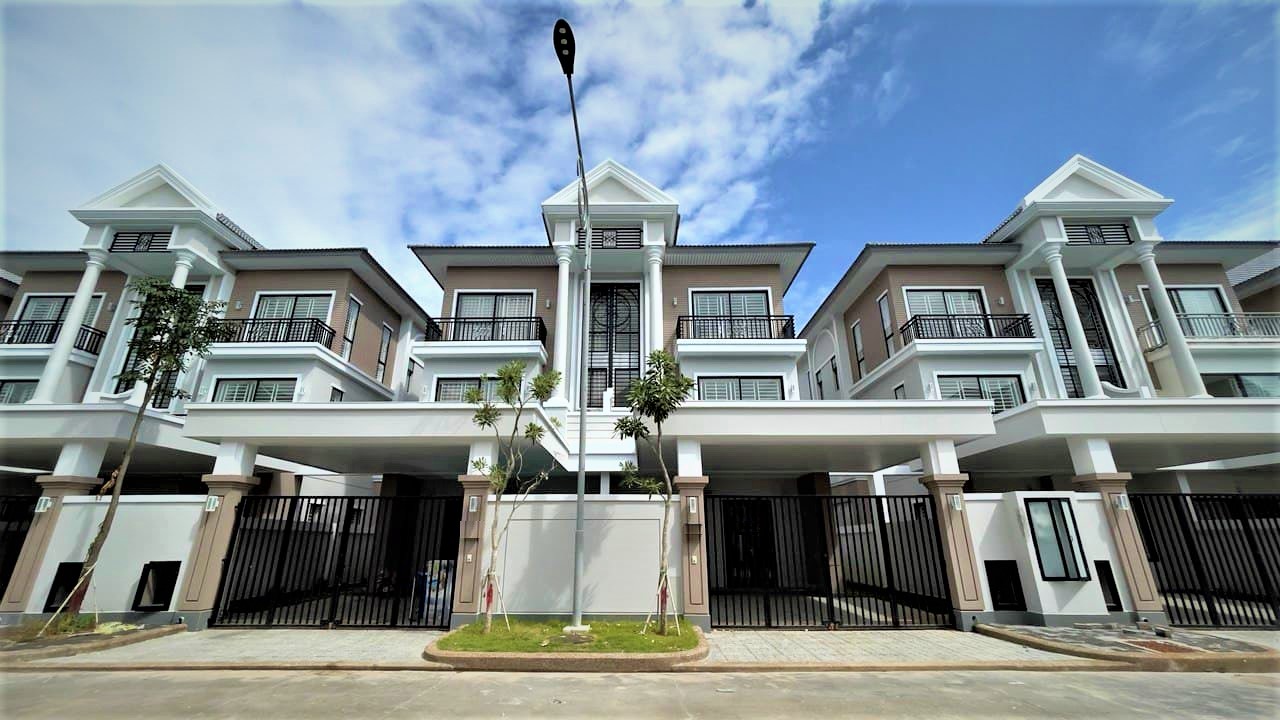 Twin B Villa For Rent at Borey Peng Houth Boeng Snor