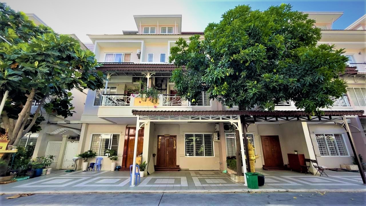 Link House LA For Rent at Borey Peng Houth Boeng Snor