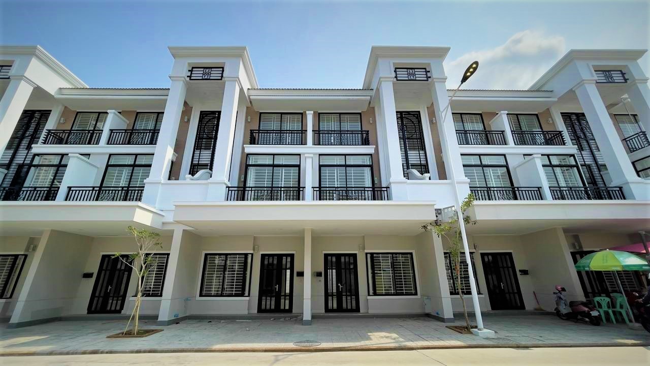 Link House LA For Rent at Borey Peng Houth Boeng Snor