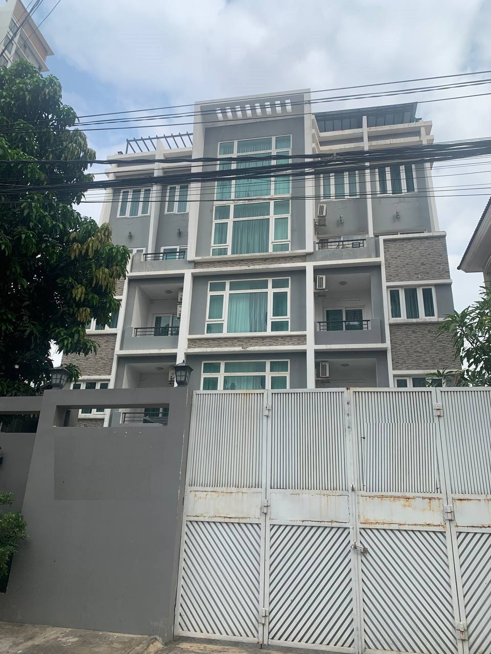 Whole Building For Rent Near Toul Sleang Museum in BKK3
