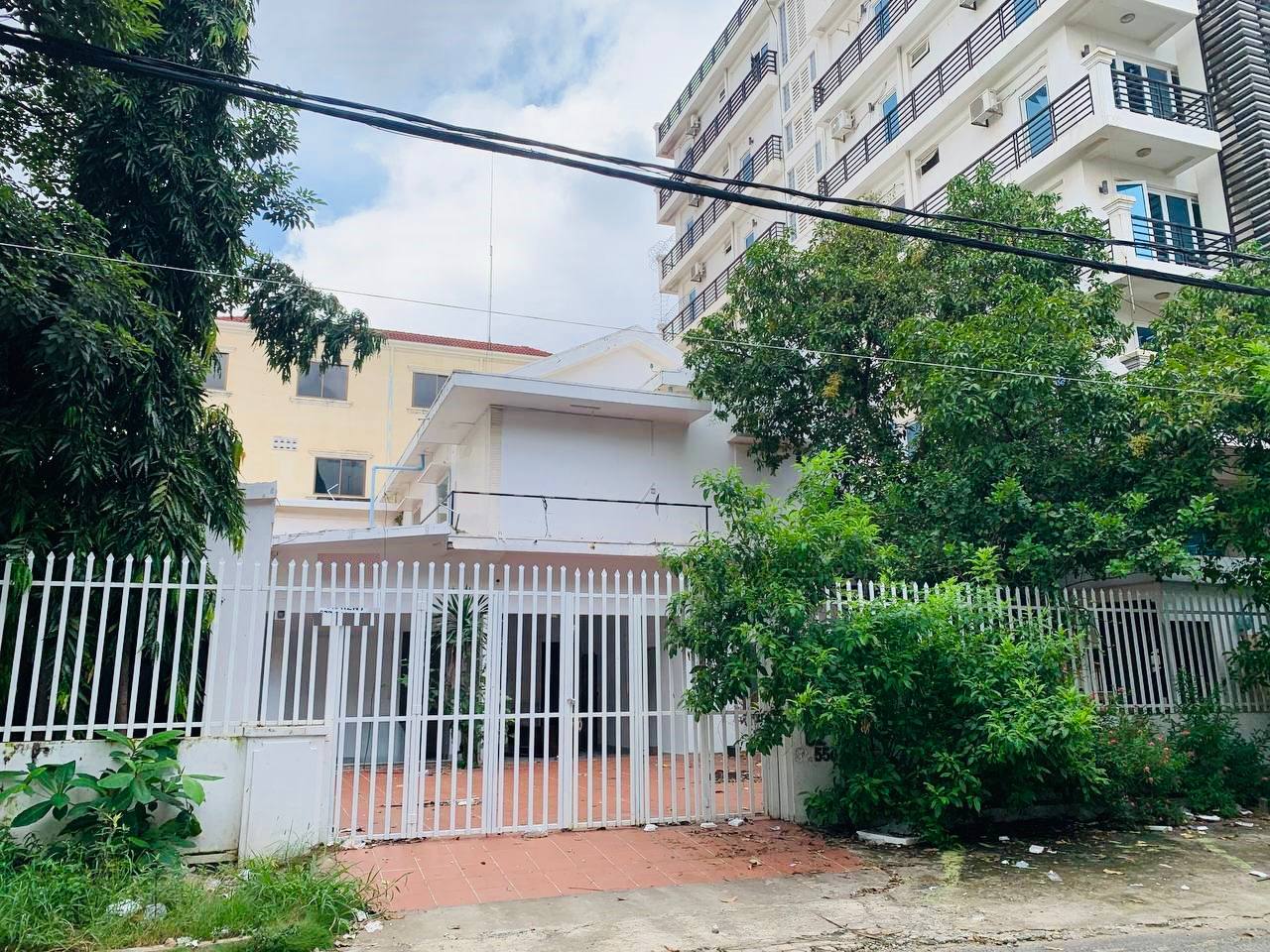 Villa For Rent in Toul Kork